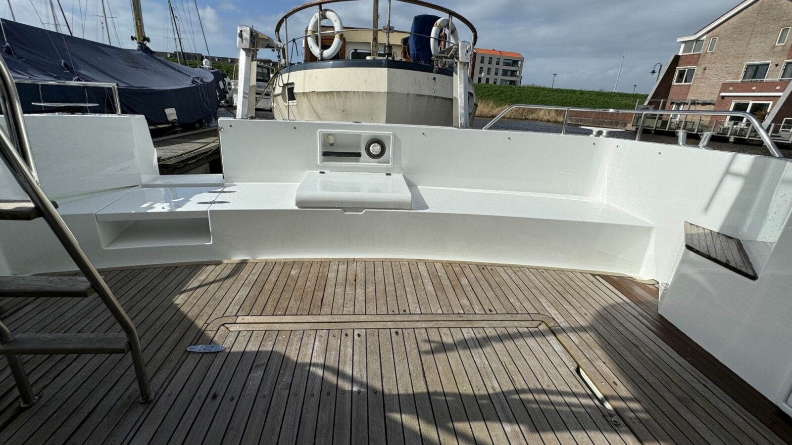 foto: 23 Fairline Fairline 43 Flybridge