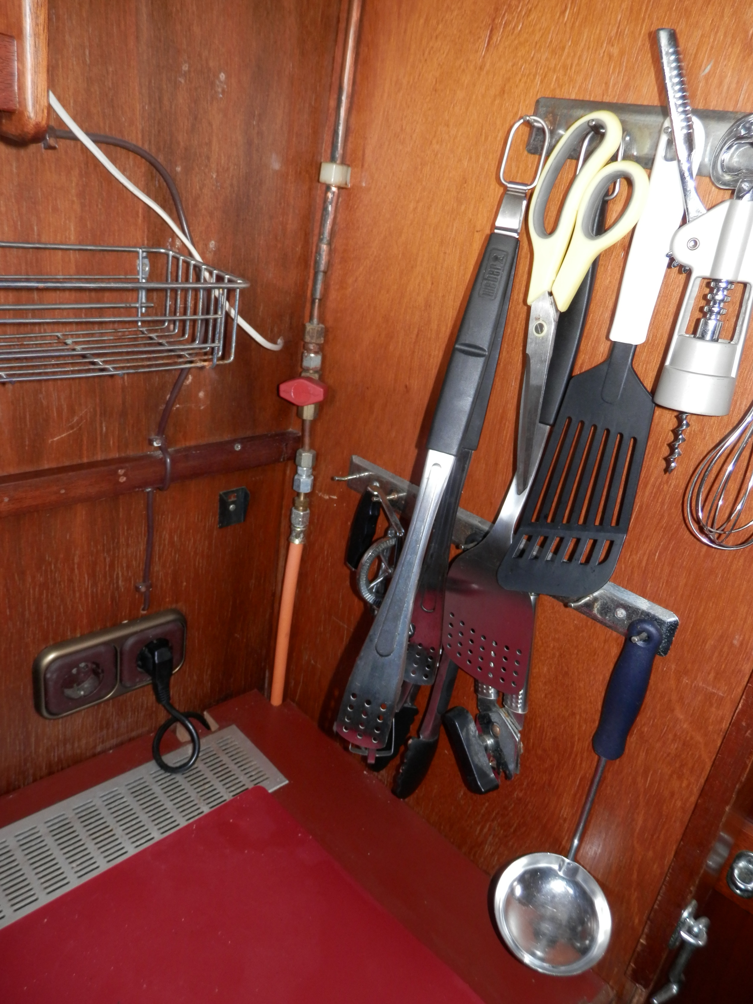 foto: 70 MOTORSAILER Kallipygos 10.00
