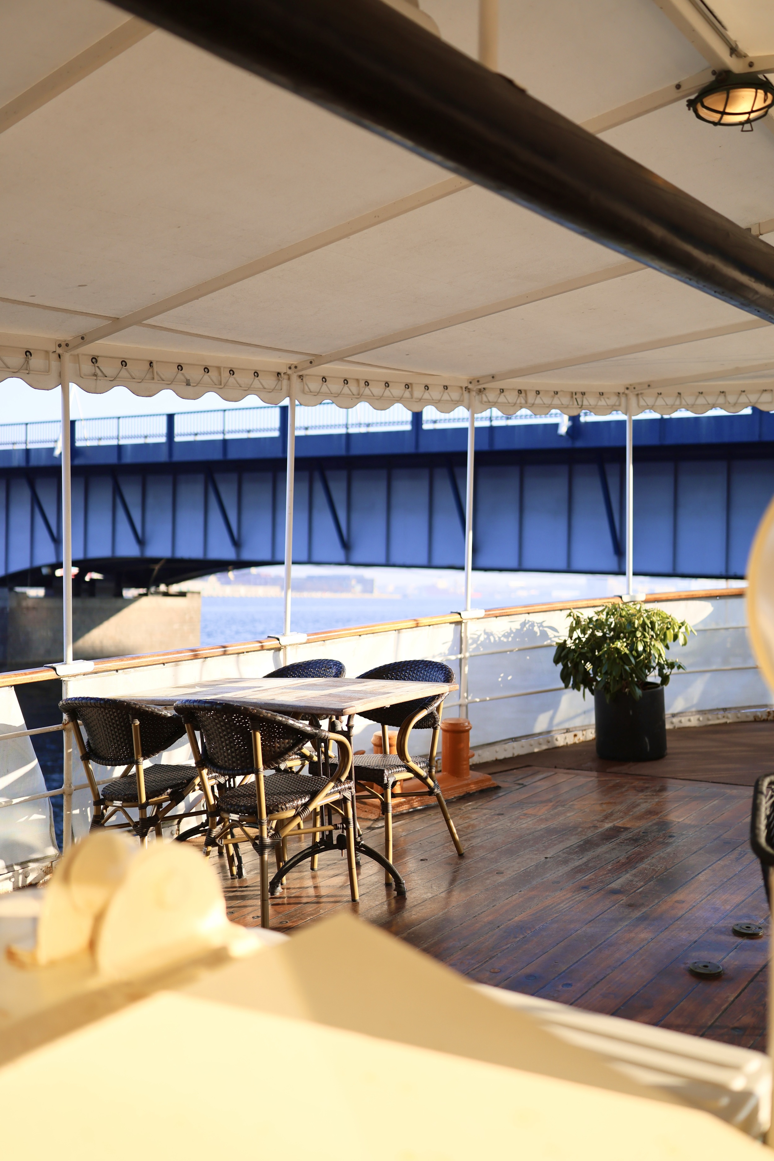 foto: 47 Horeca Schip 37.40