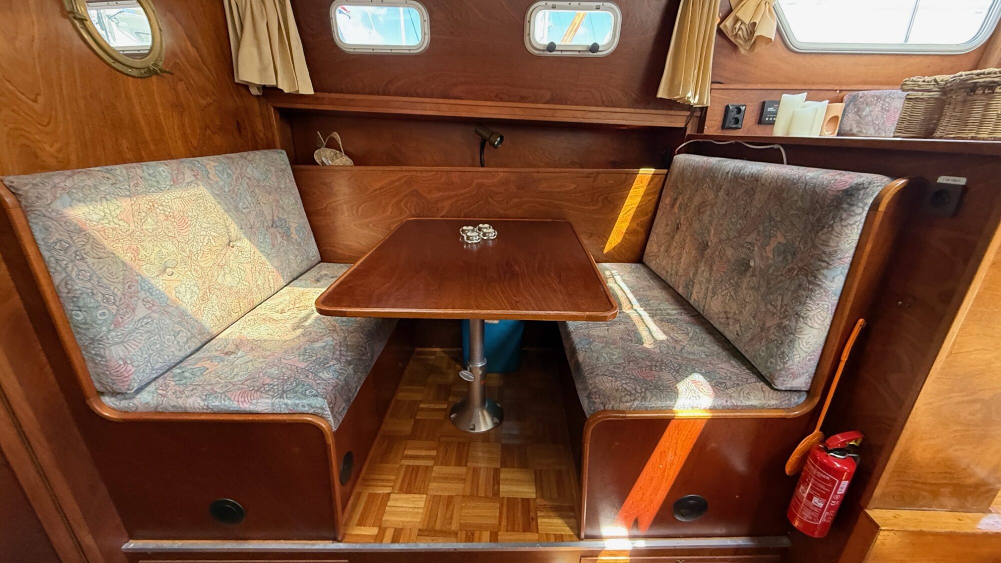 foto: 40 Valkkruiser Valkkruiser Content 12.80 AK Cabrio