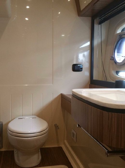 foto: 24 Azimut Magellano 53