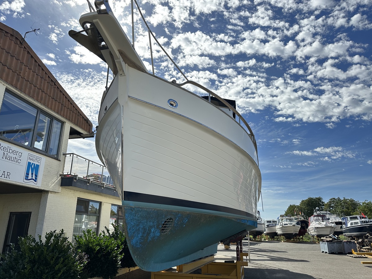 foto: 24 Grand Banks 42 europa