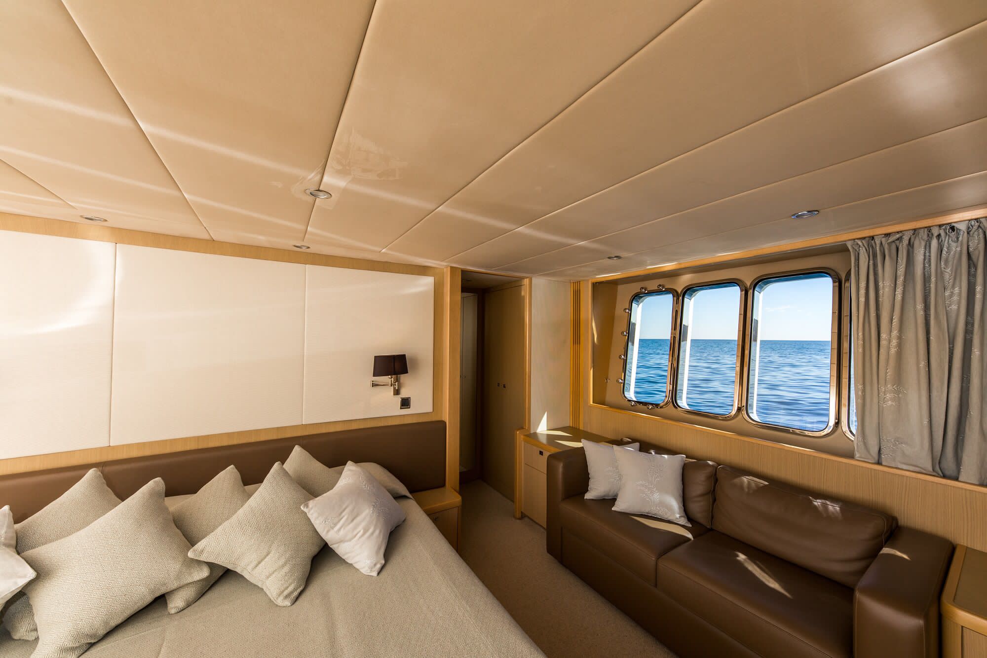 foto: 73 Princess 85