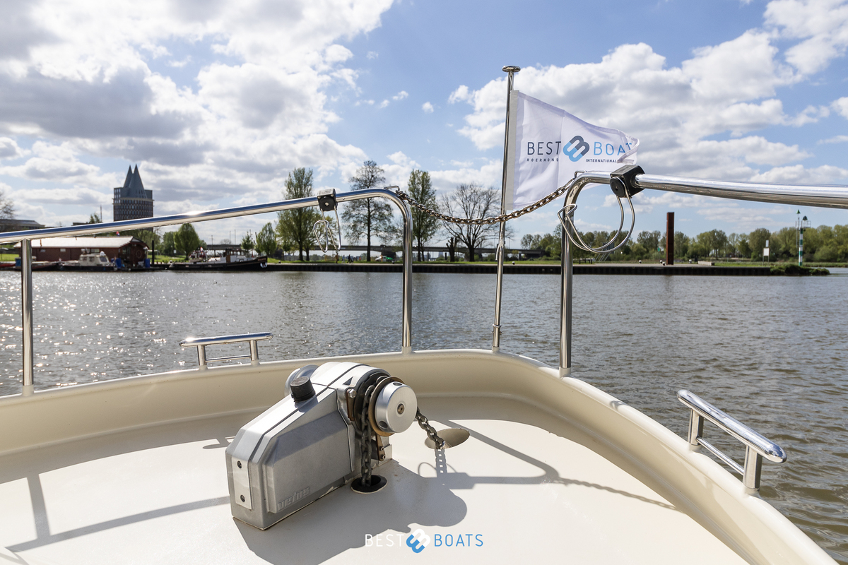 foto: 19 Linssen  Grand Sturdy 29.9 Sedan