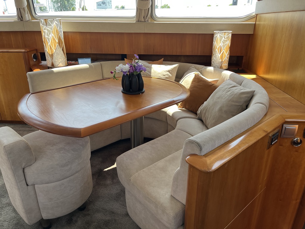 foto: 66 Valk Continental 15.50 FR