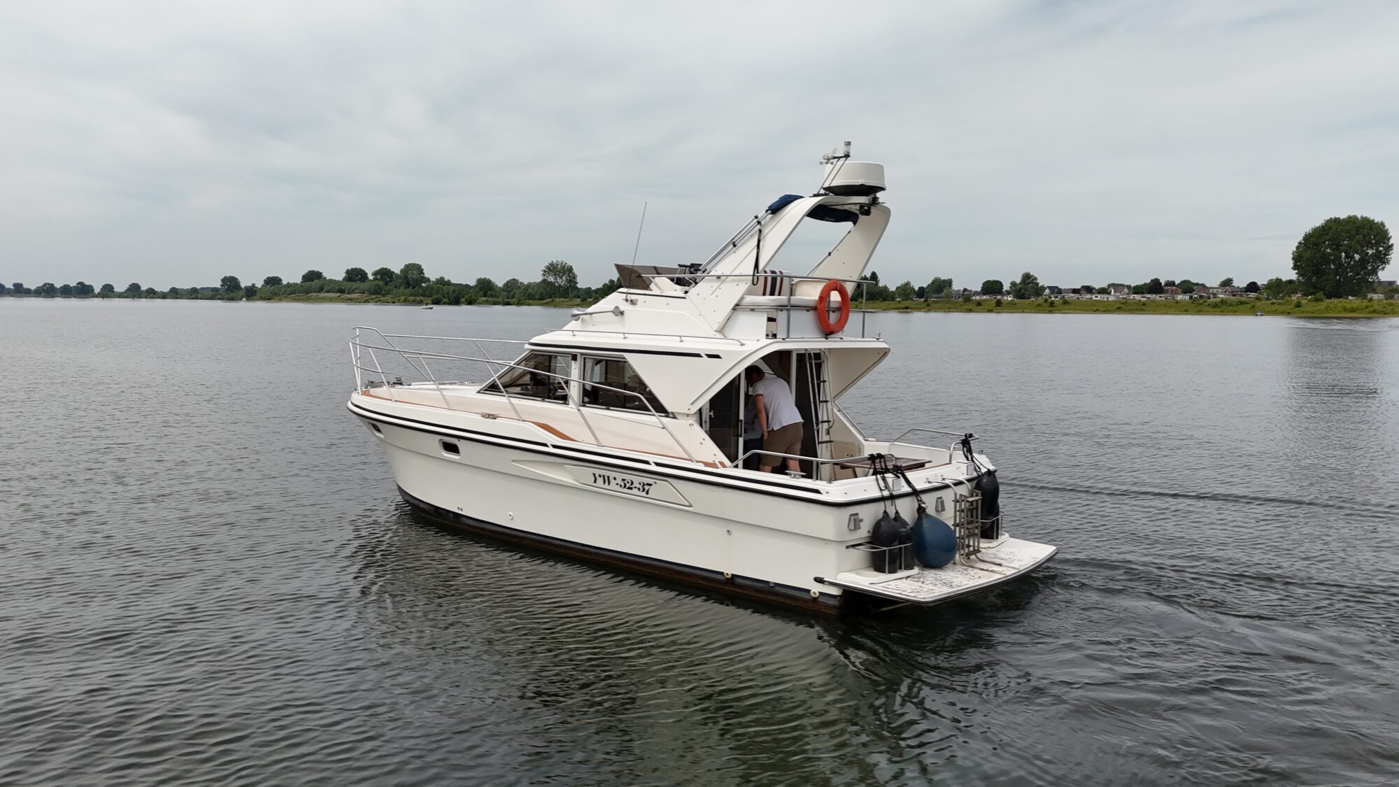 foto: 24 Fairline Fairline Corniche 31 Flybridge