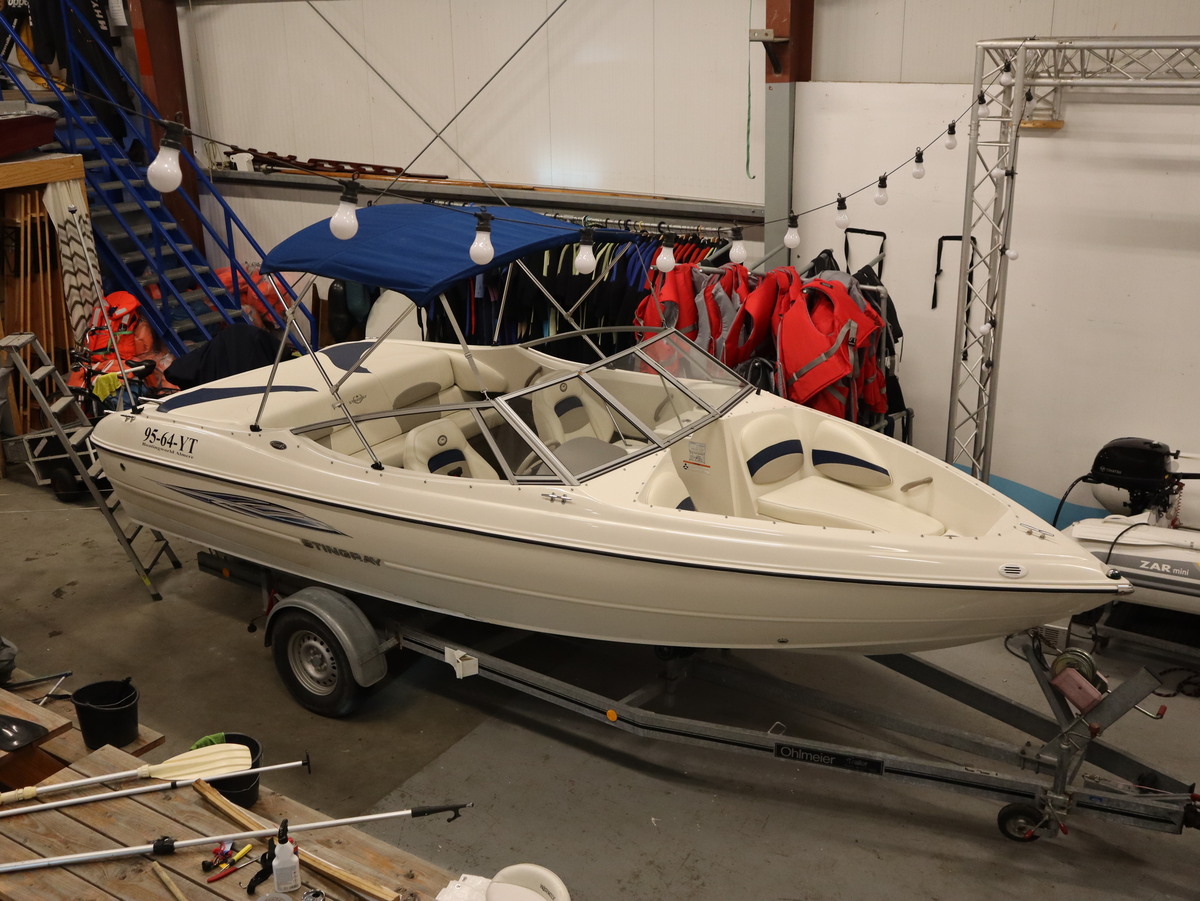 foto: 23 Stingray 195RX