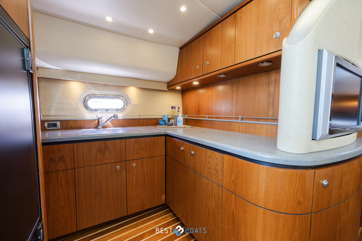 foto: 26 Tiara 4300 Sovran
