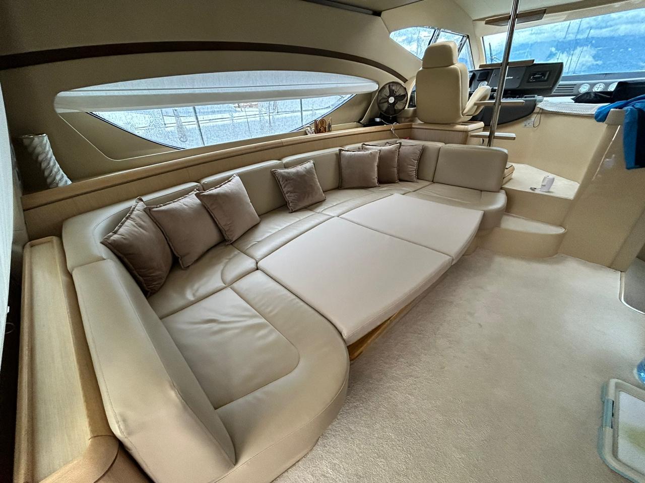 foto: 14 Ferretti  500 Elite