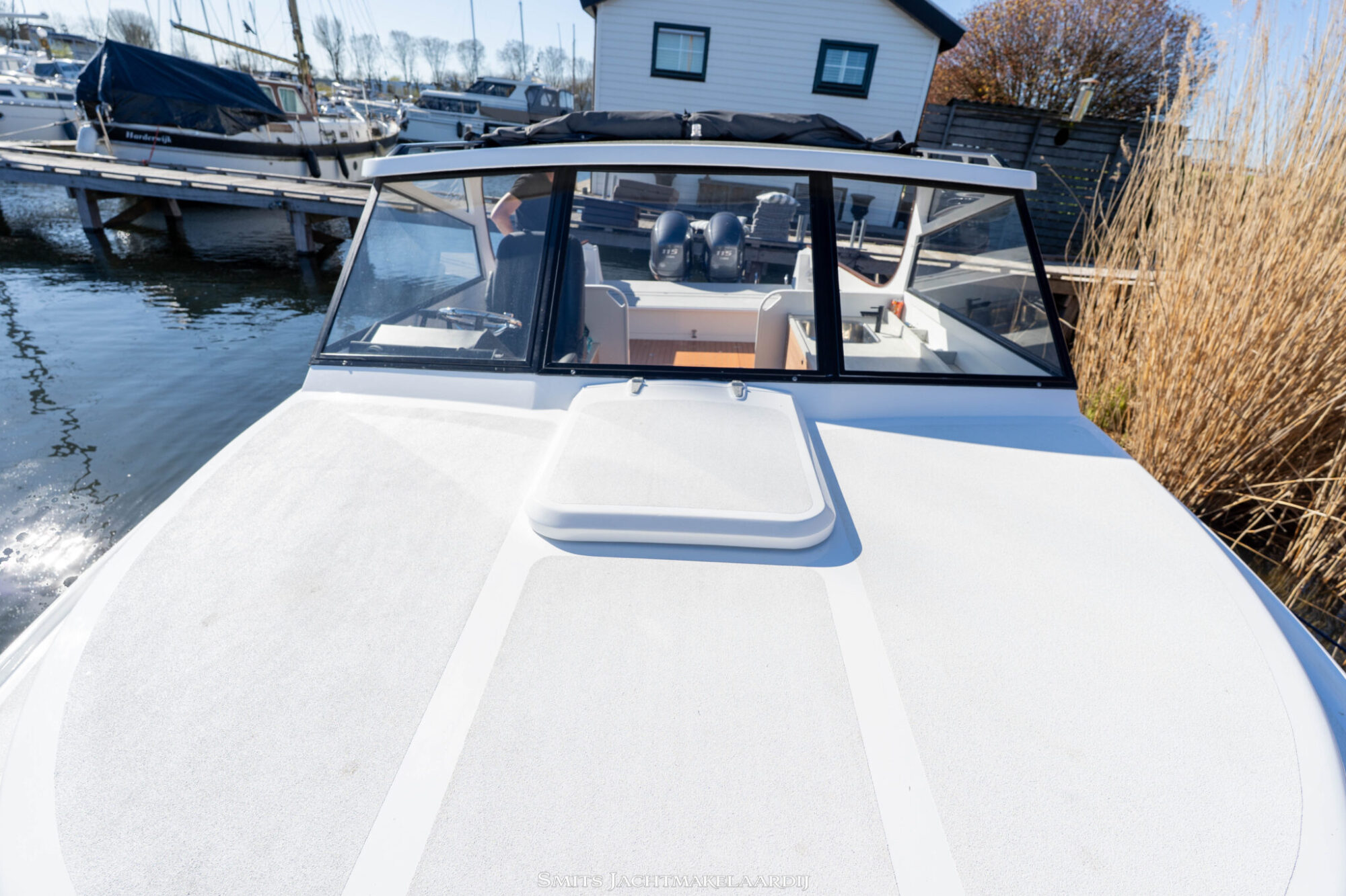 foto: 59 Bertram Bertram 25