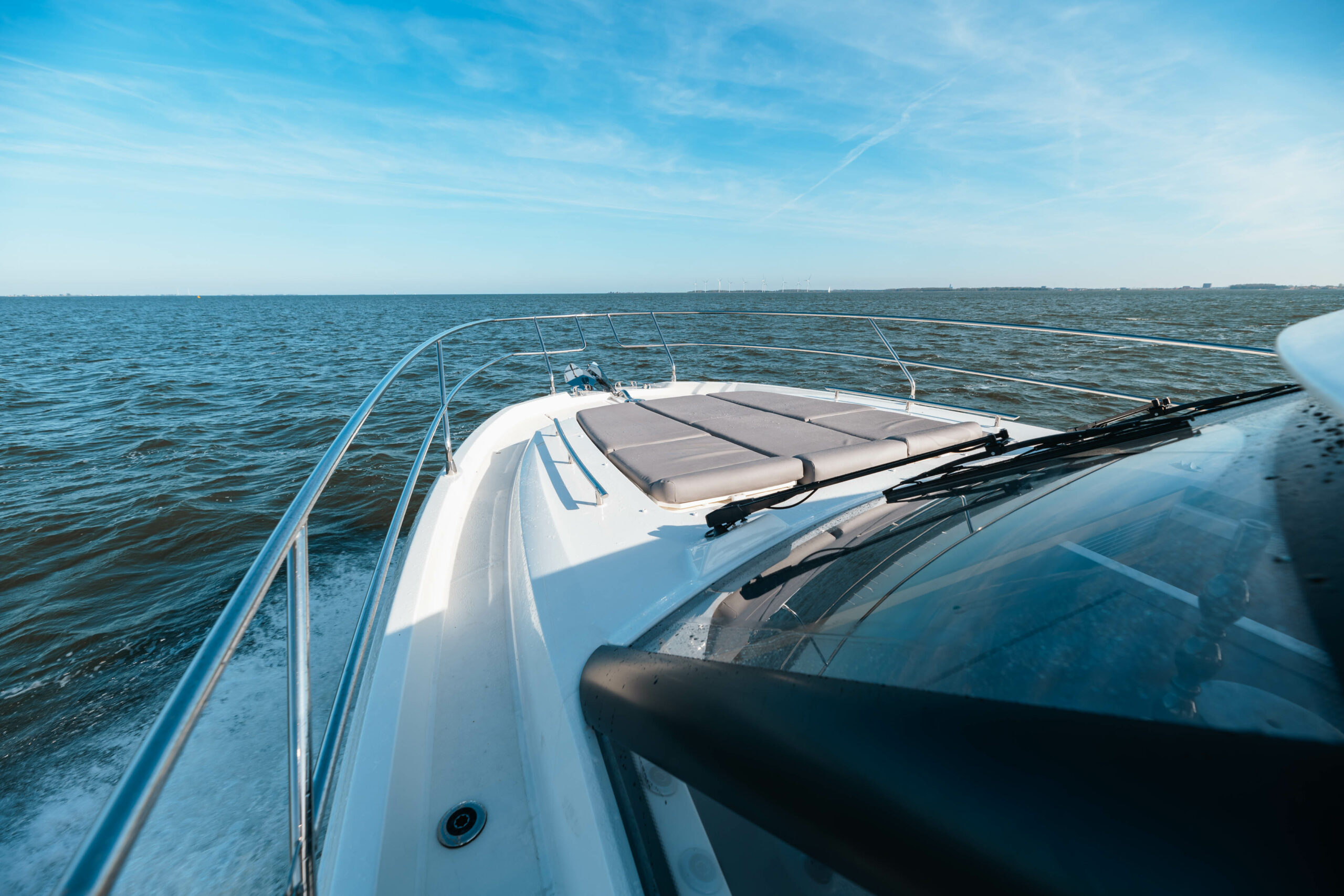 foto: 11 Prestige 420S