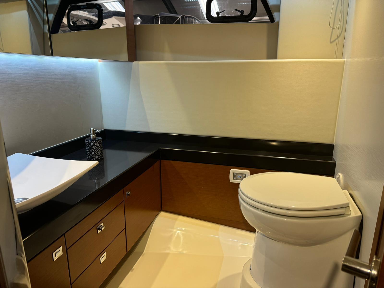 foto: 18 Prestige 500 Fly