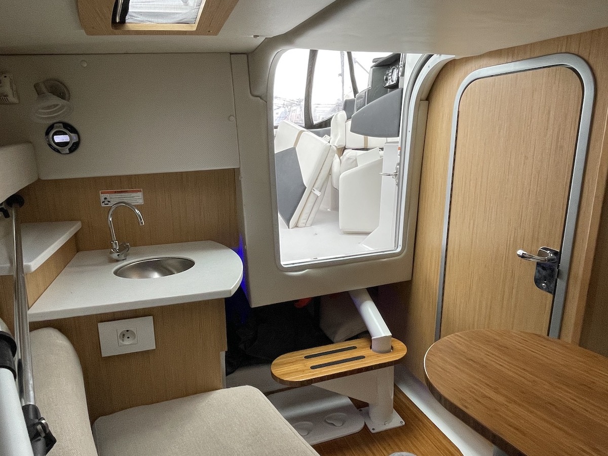 foto: 10 Four Winns 265 S