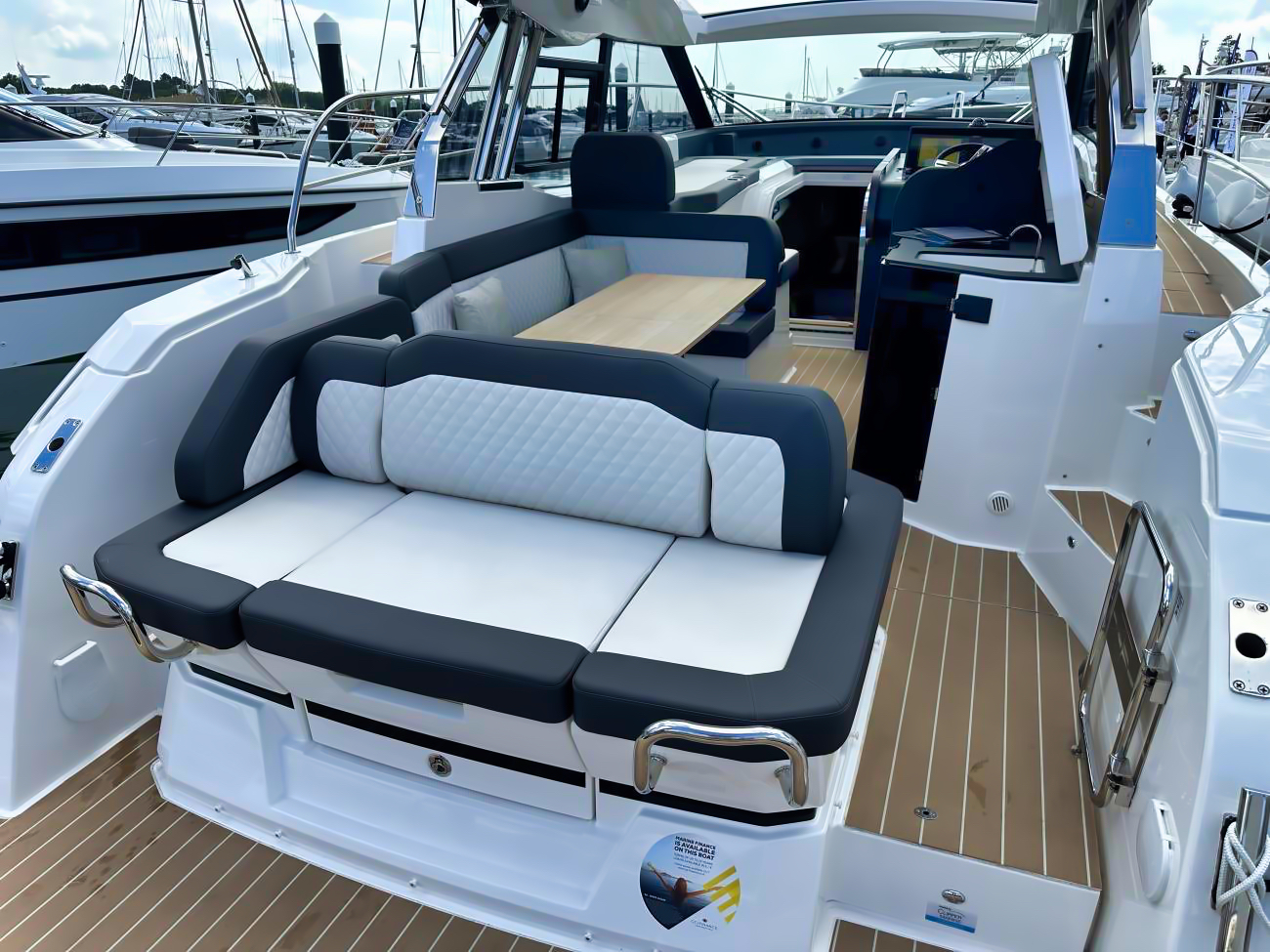foto: 34 Bavaria Bavaria SR 35 Hardtop