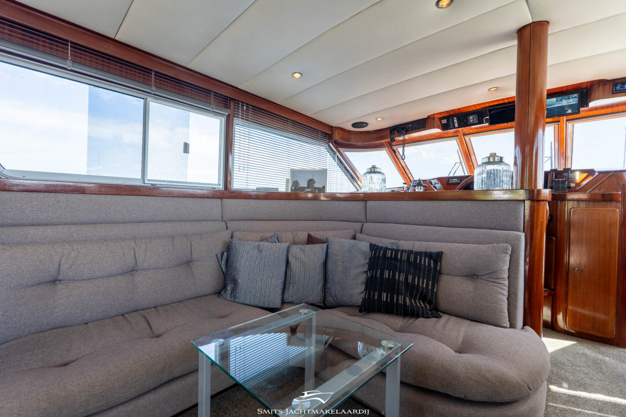 foto: 50 Van der Valk Valk Vitesse 54 Stabilizers