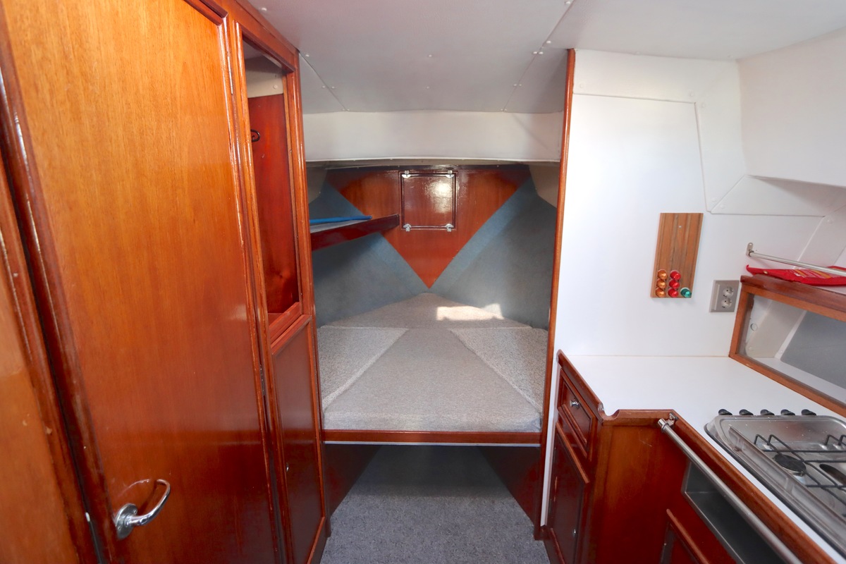 foto: 17 Lochin  333 Workboat
