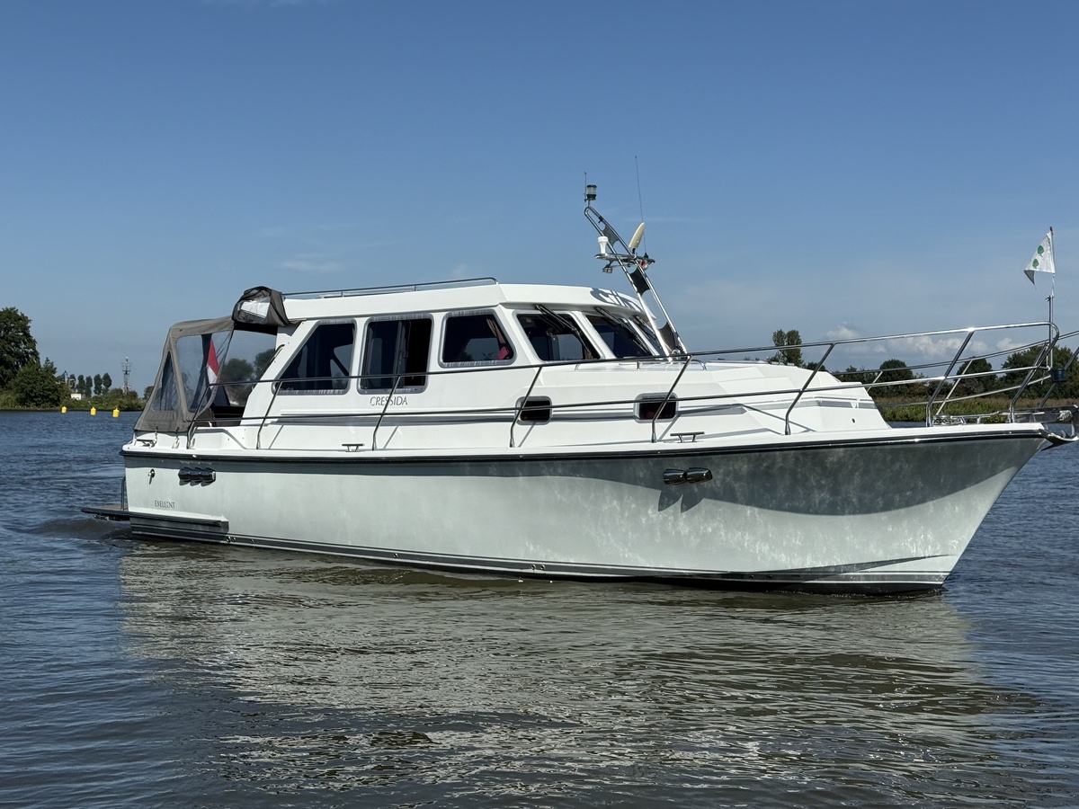 foto: 31 Excellent 1000 Hybride Patrol