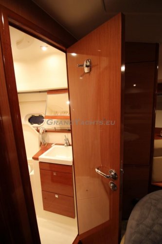 foto: 45 Prestige 42S