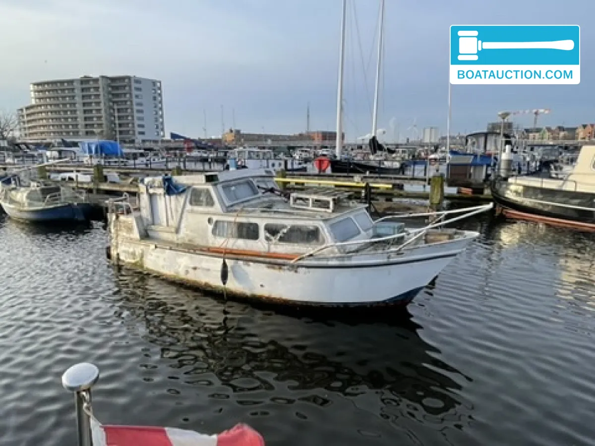 foto: 52 Motorboat 800