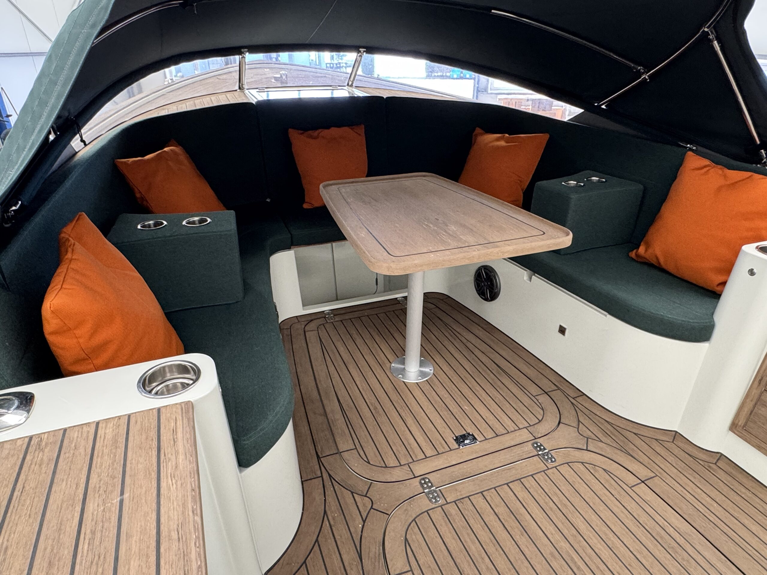 foto: 5 Antaris Seventy5 (Elektro en full options)