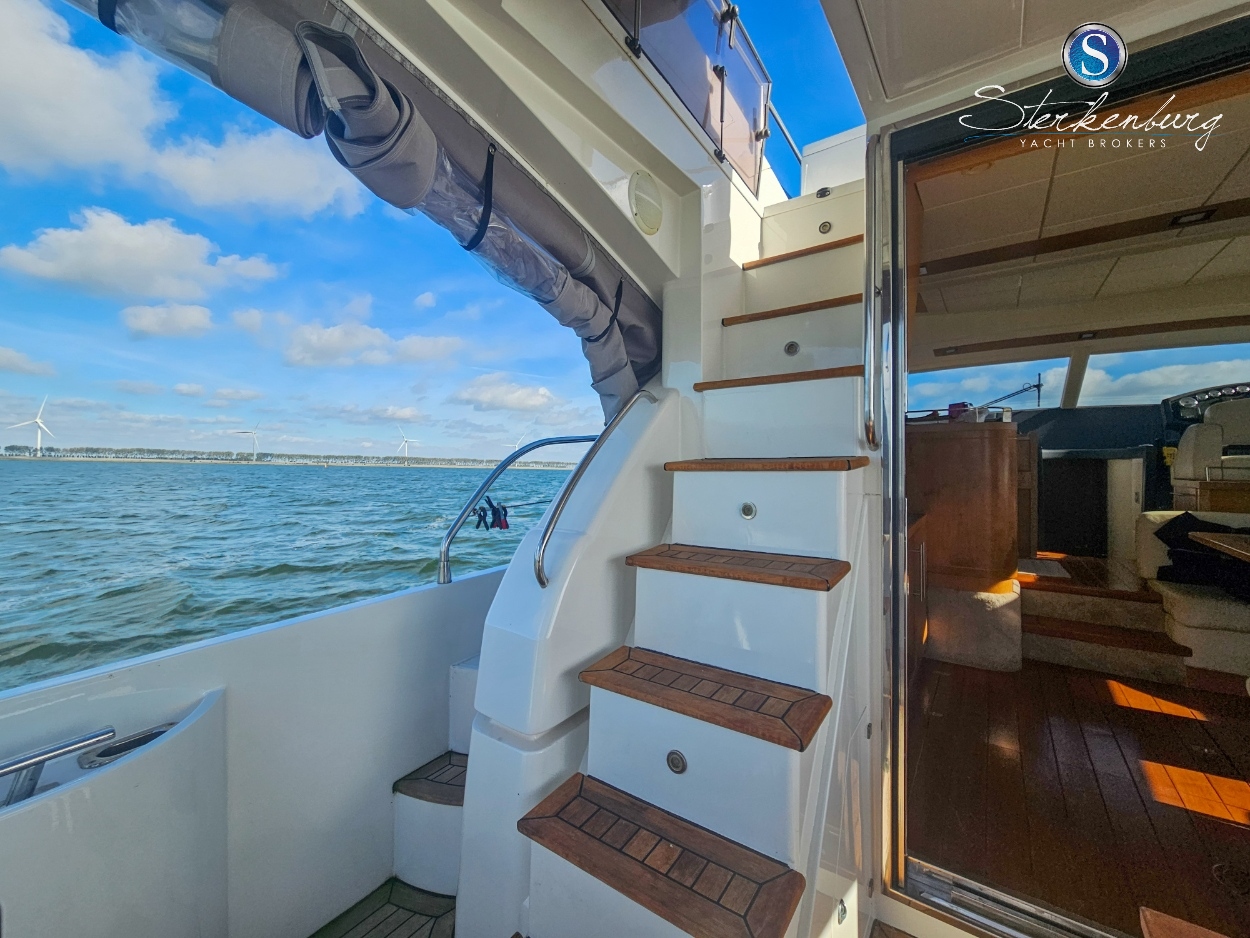 foto: 22 Rodman 44 Muse