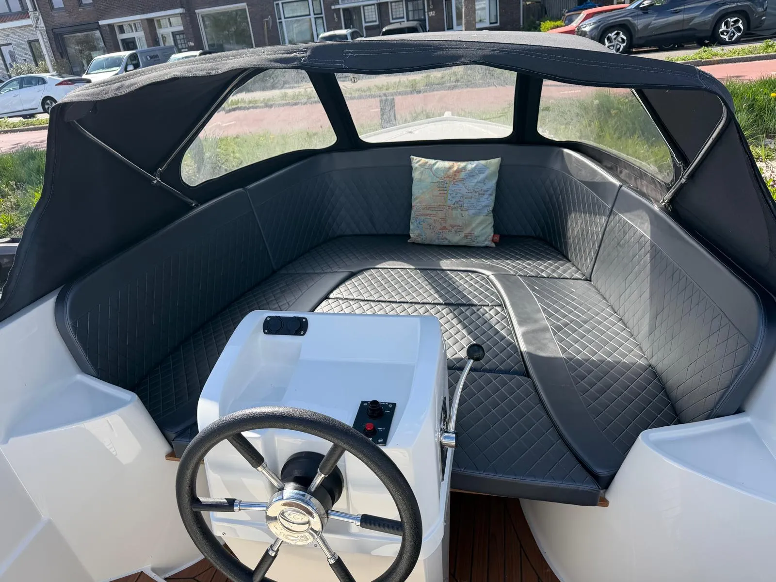 foto: 5 Oud Huijzer Tender 616