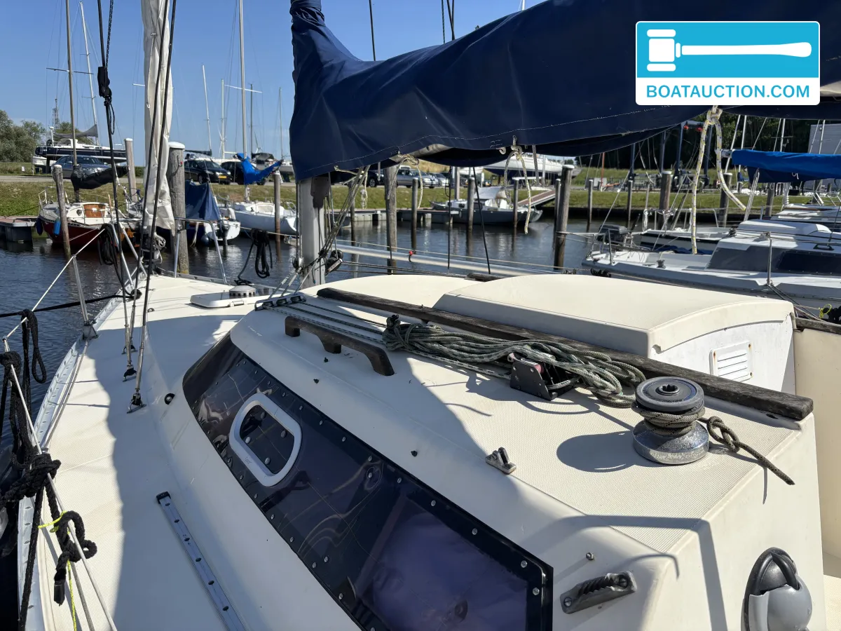 foto: 11 Jeanneau Fantasia 27