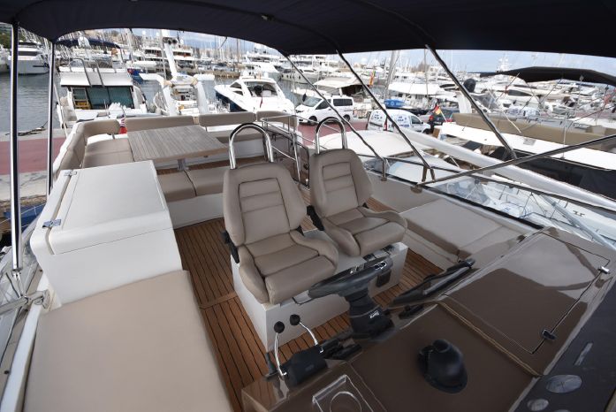 foto: 19 Fairline Squadron 55