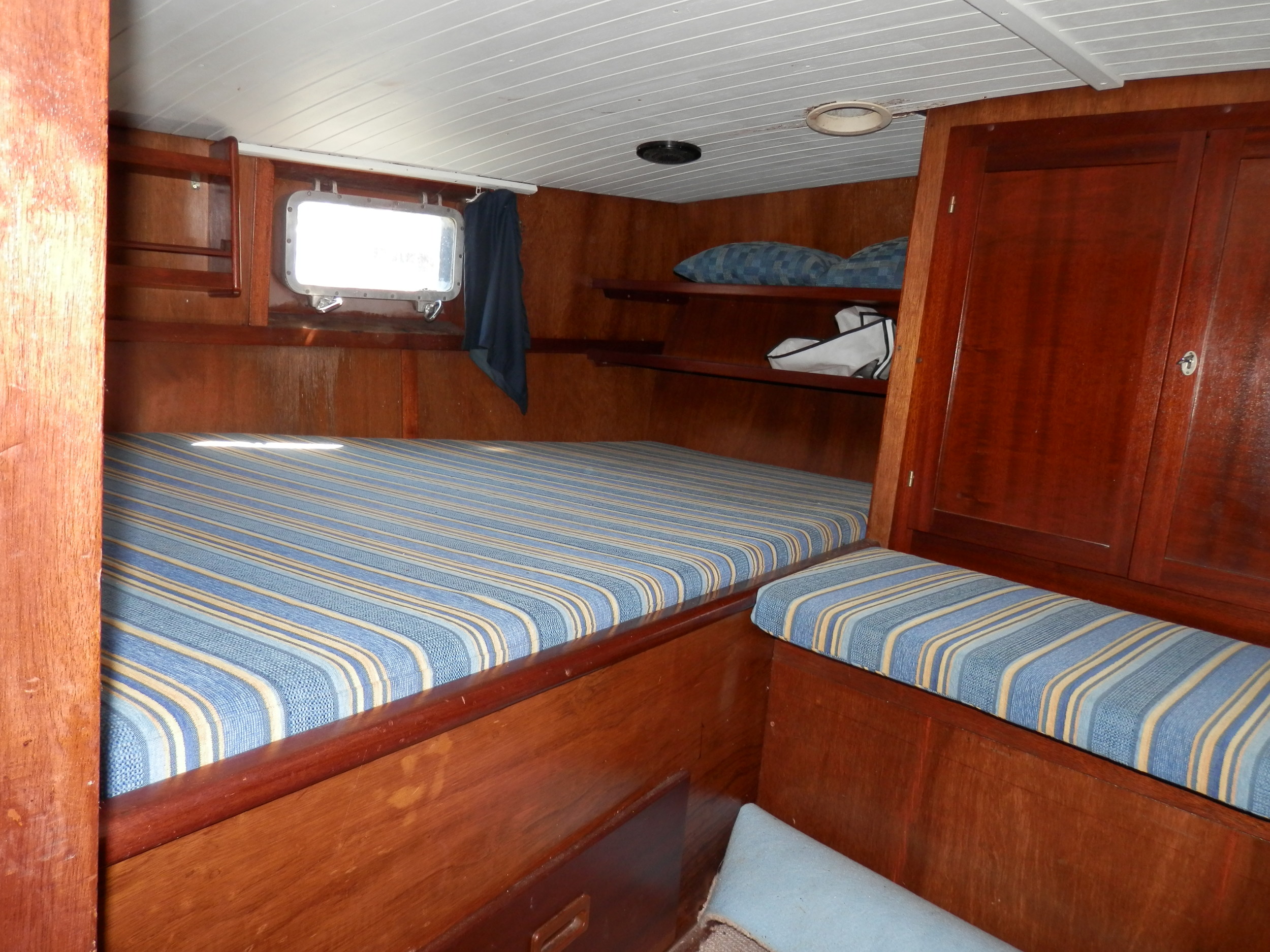 foto: 71 MOTORSAILER Kallipygos 10.00