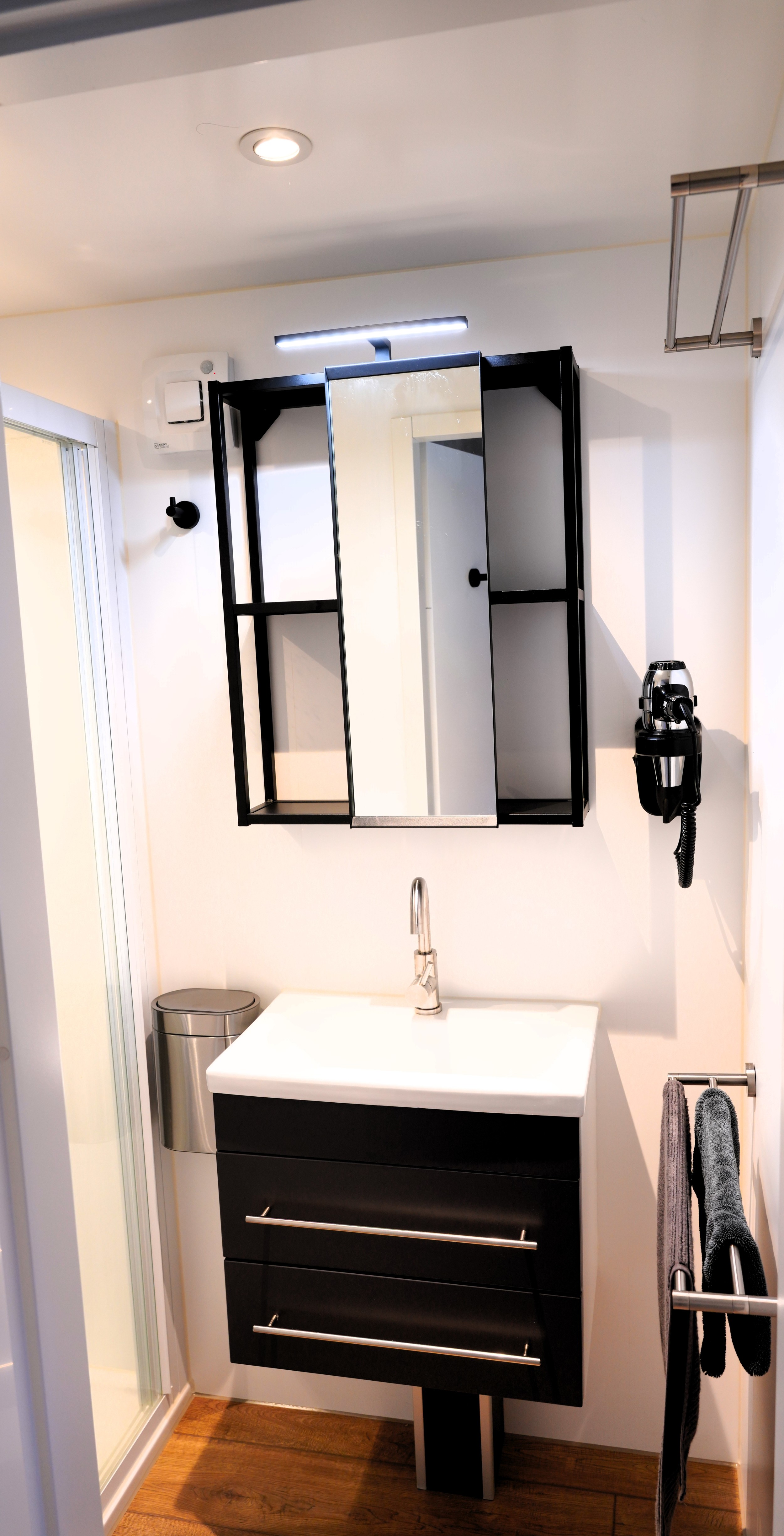 foto: 33 Castalia Met Koopligplaats 1460 X 500 Special Houseboat