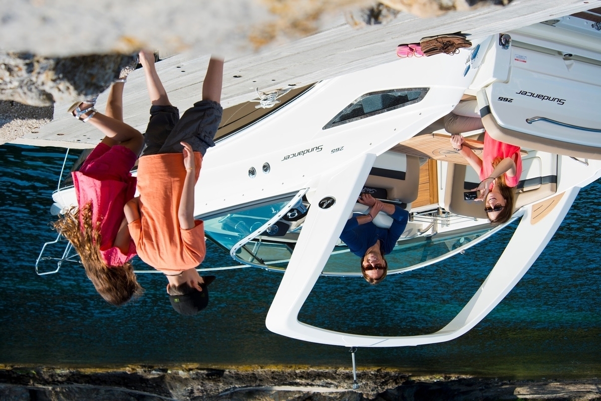 foto: 15 Sea Ray Sundancer 265