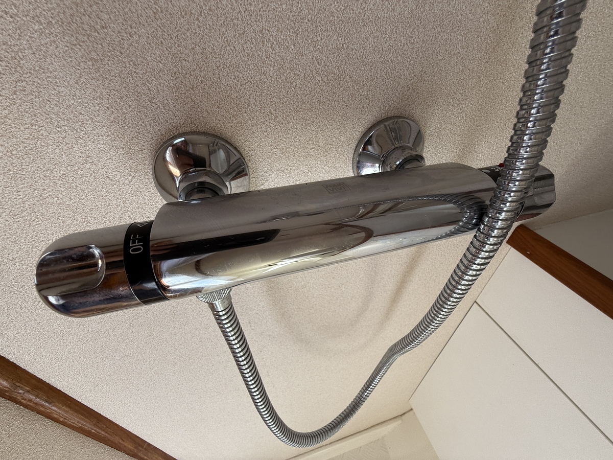 foto: 32 Excellent 1000 Hybride Patrol