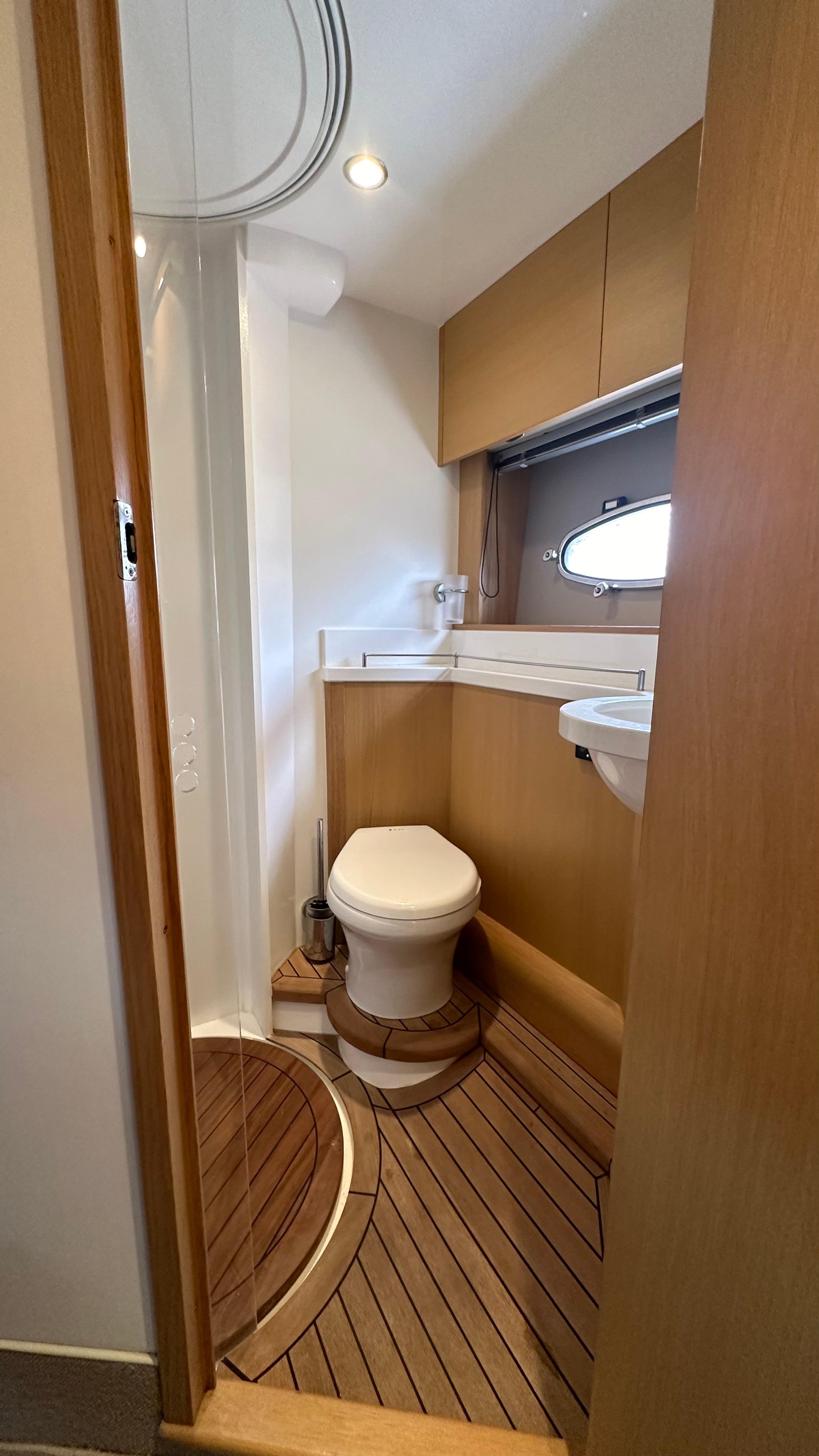 foto: 19 Princess V 42