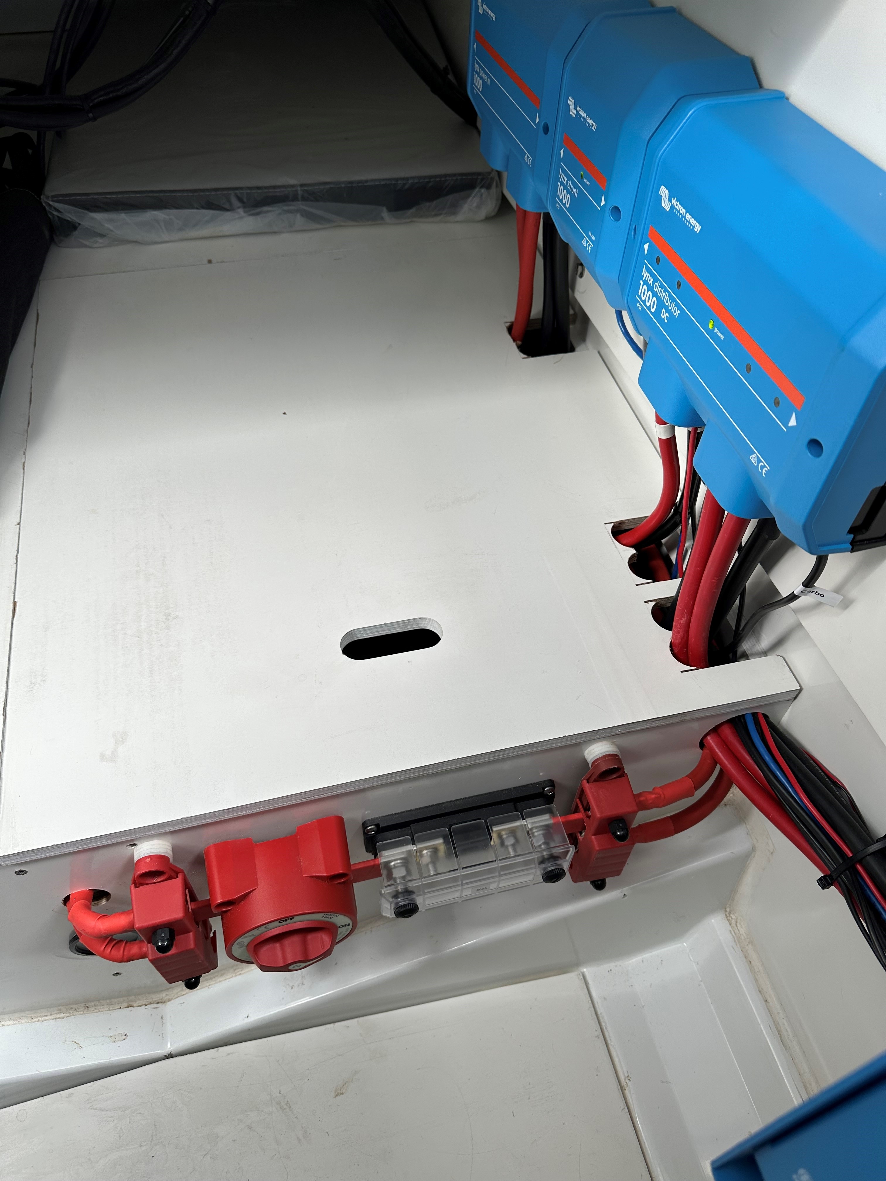 foto: 17 Jeanneau  Merry Fisher 895 offshore