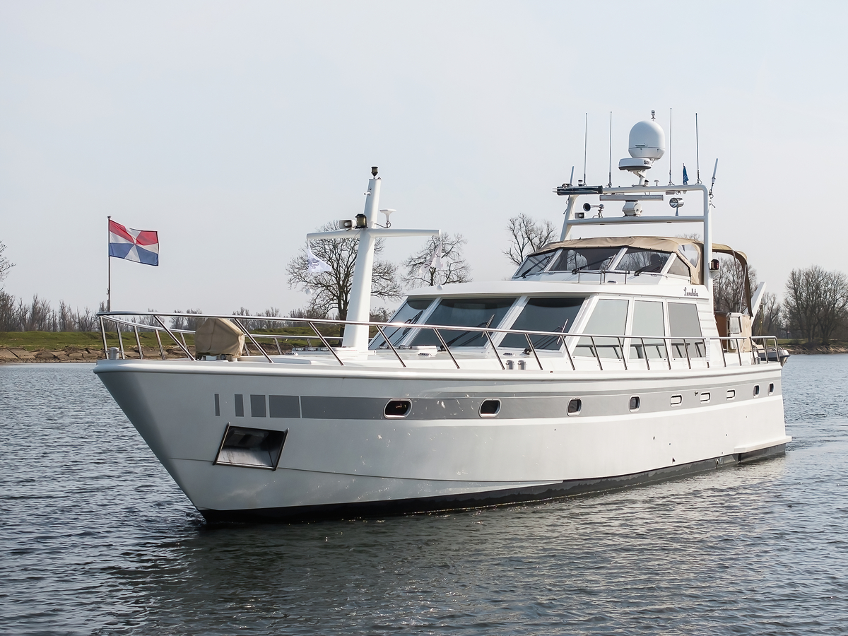 foto: 27 Laancruiser 2100