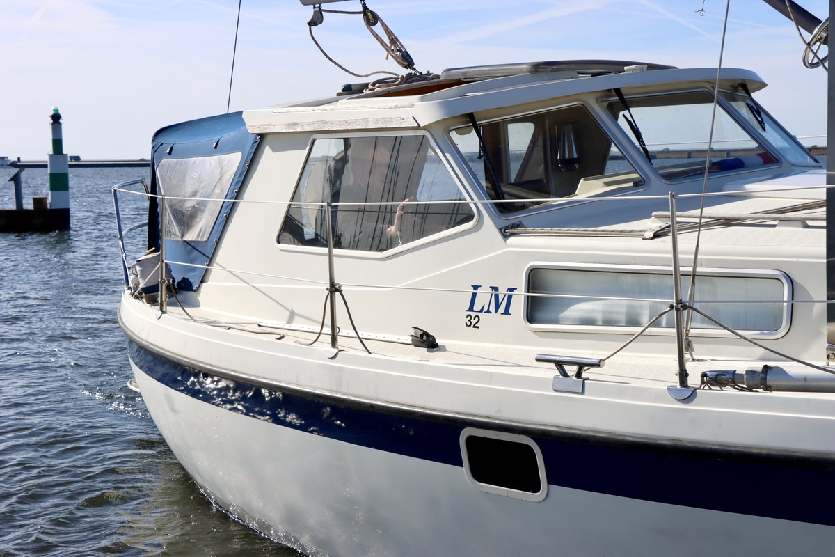 foto: 27 LM 32 Motorsailor