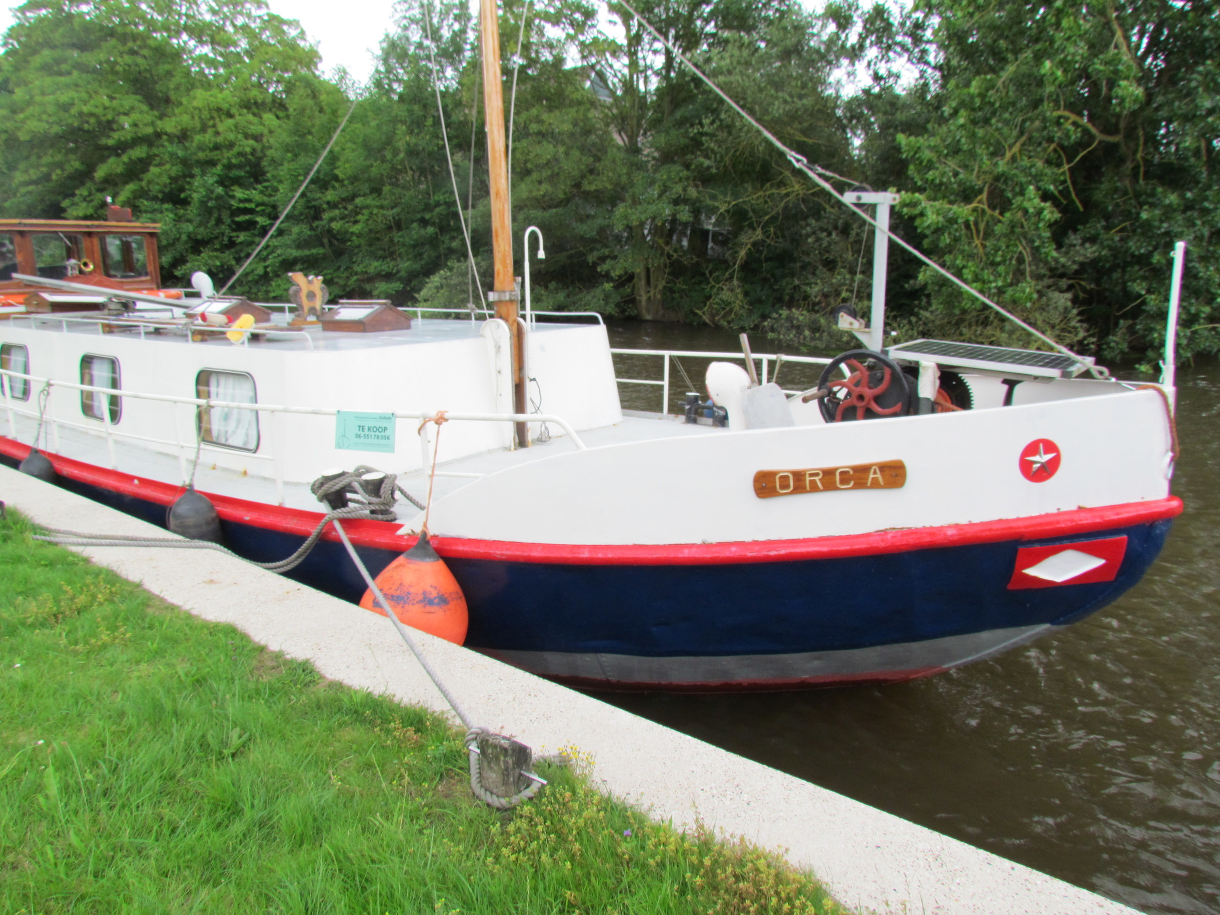hoofdfoto: 1 Hamburger Schuit Varend Woonschip