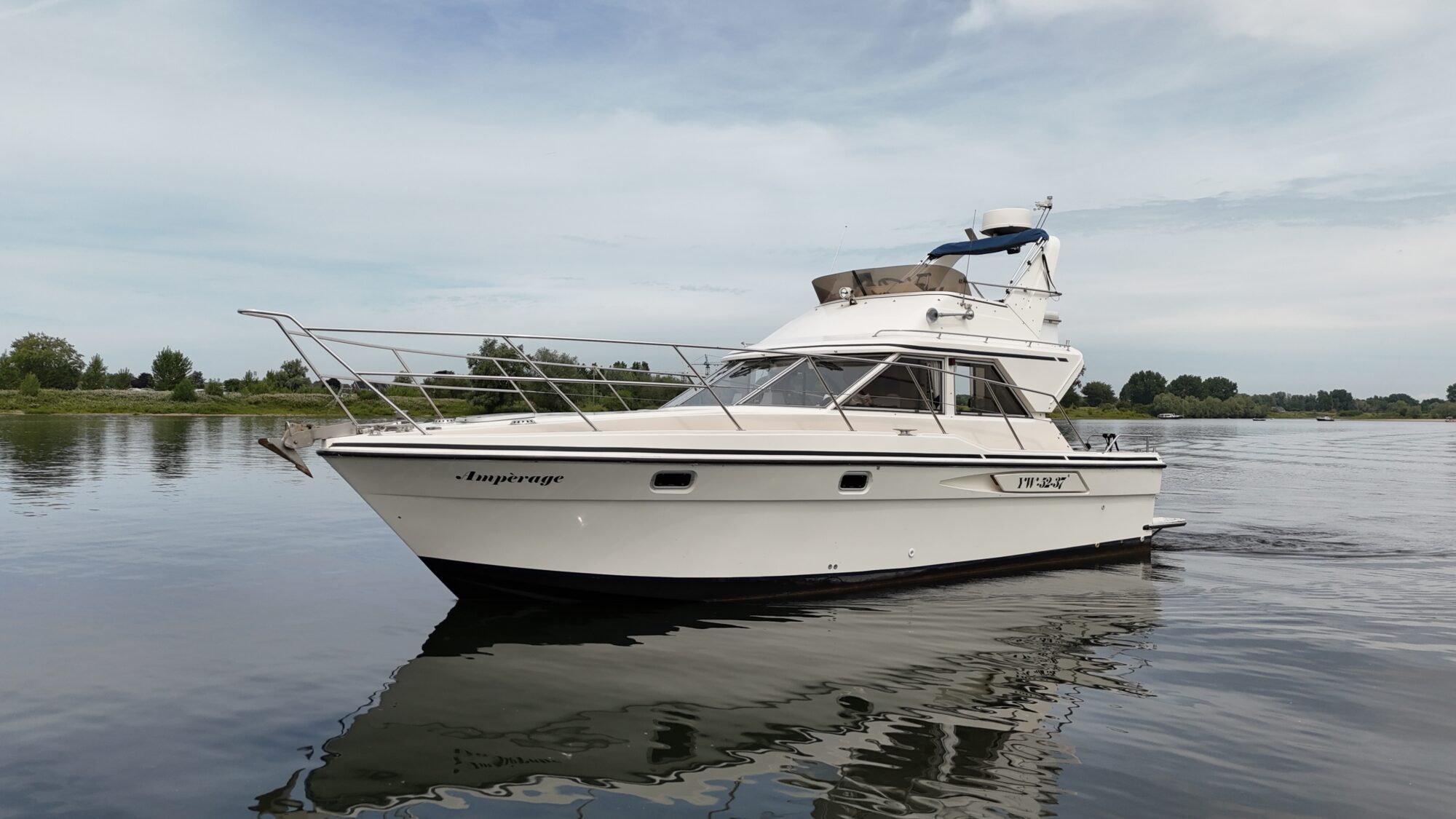 foto: 25 Fairline Fairline Corniche 31 Flybridge