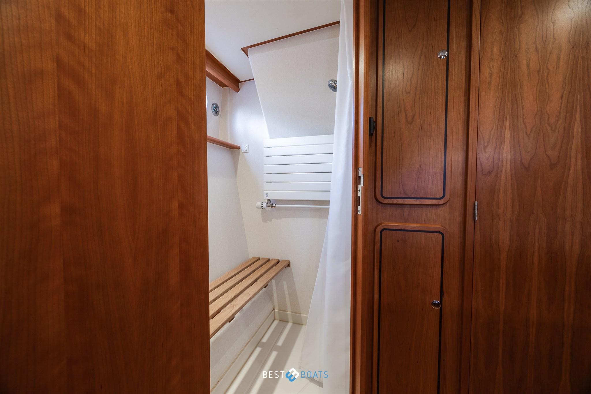 foto: 33 Linssen Grand Sturdy 470 AC Mark II