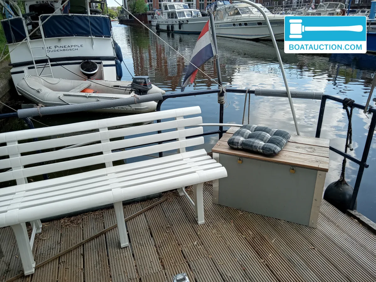 foto: 6 Woonboot 1100