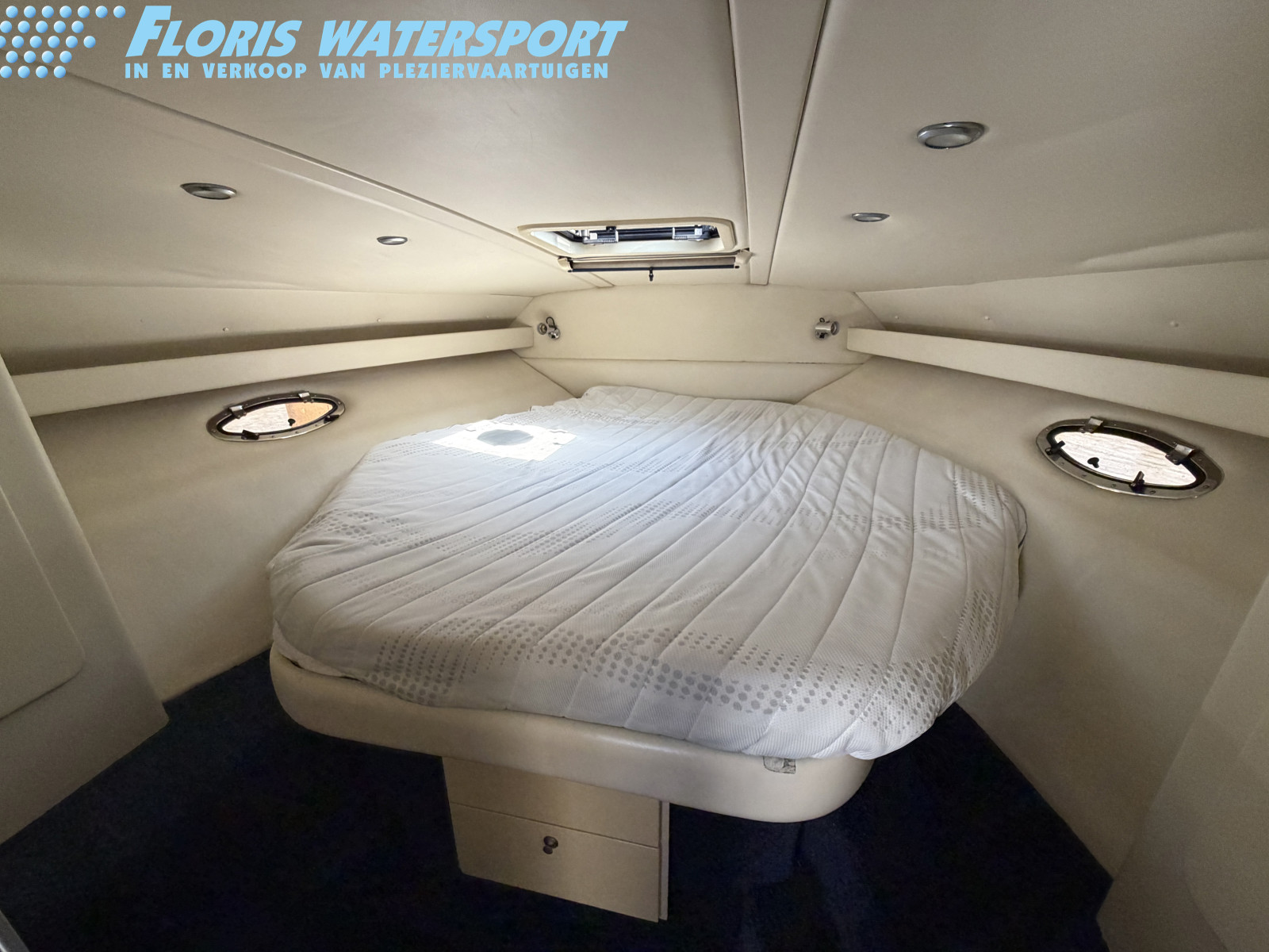 foto: 13 Sunseeker 38 Martinique