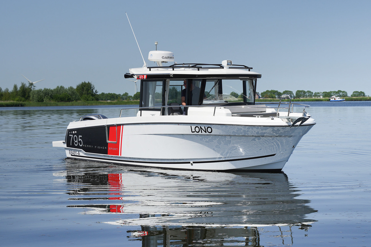 foto: 41 Jeanneau Merry Fisher 795 Sport Serie 2