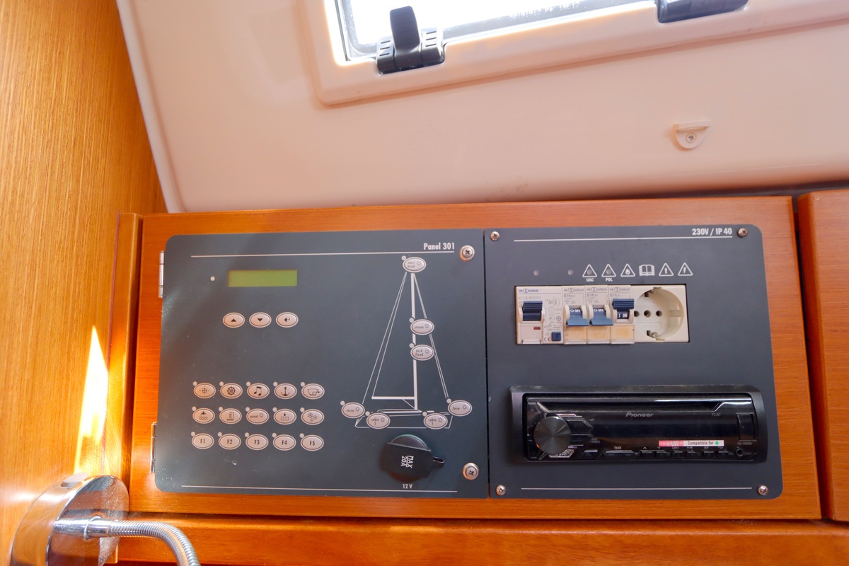 foto: 21 Bavaria 32 Cruiser