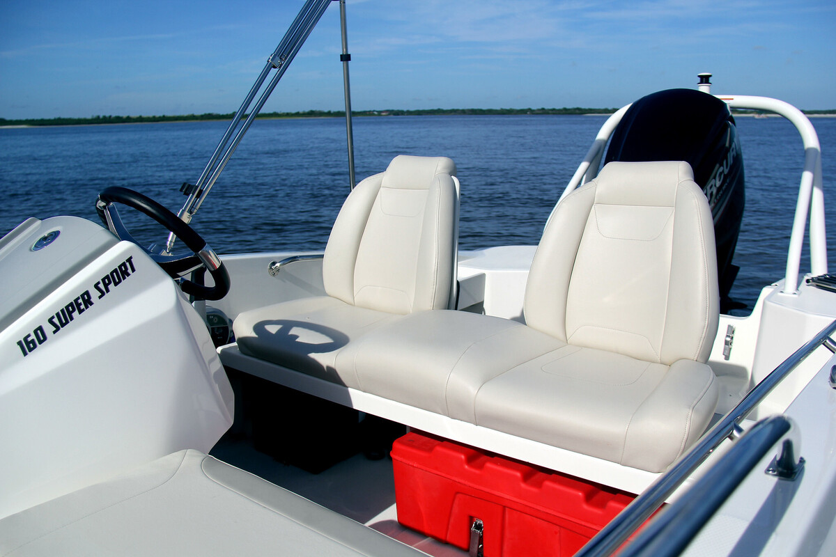 foto: 24 Boston Whaler 160 Super Sport