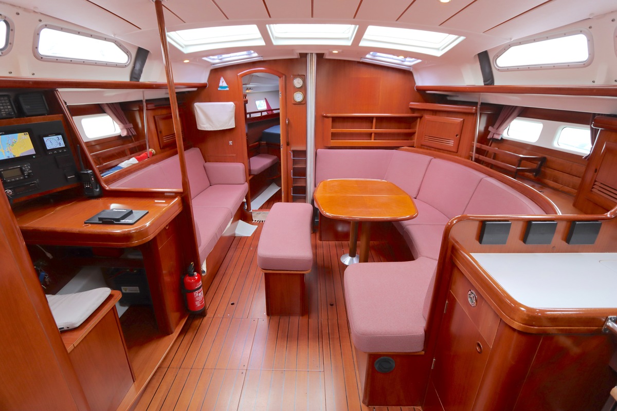 foto: 49 Beneteau Oceanis 423 Clipper 
