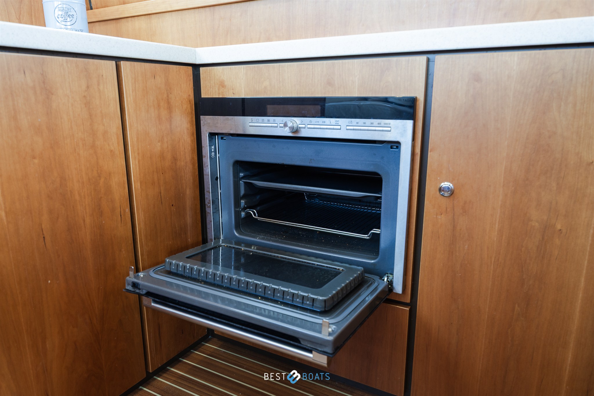 foto: 27 Linssen Grand Sturdy 43.9 AC