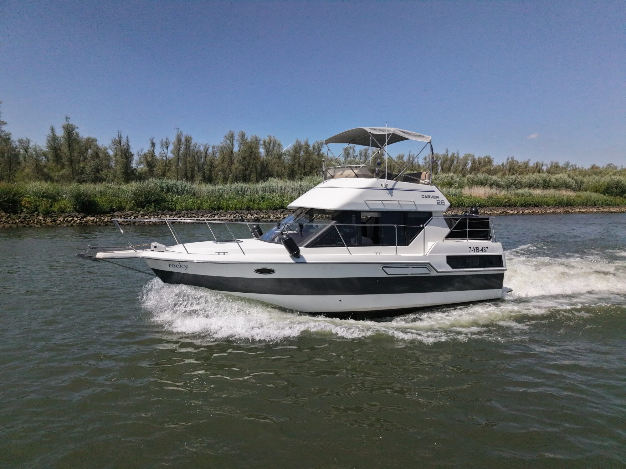 foto: 38 Carver Carver 28 Flybridge