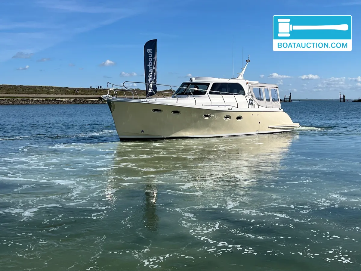 foto: 99 Rockharbour 42S