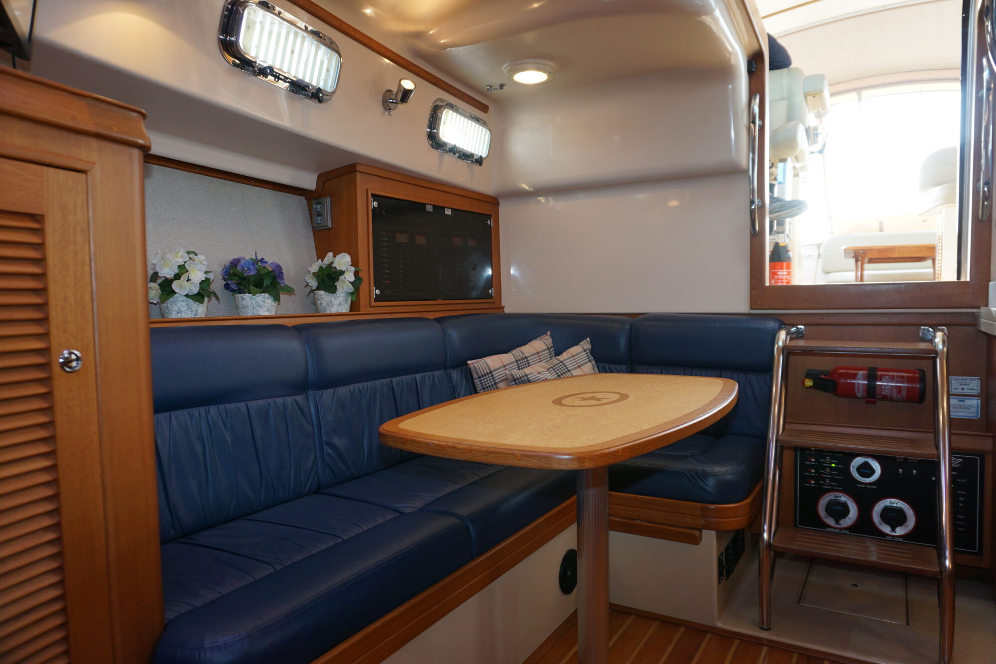 foto: 57 Island Packet Island Packet Craft 360 Express