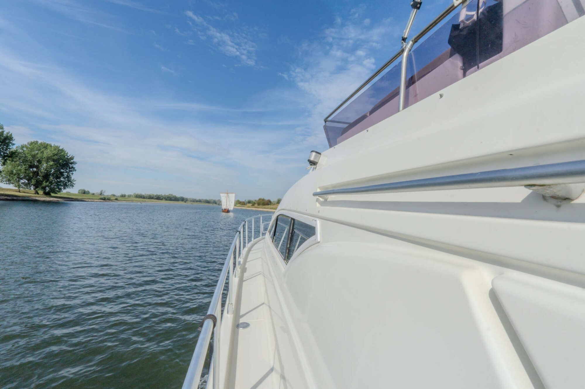 foto: 41 Mochi Craft Mochi Craft 43 Flybridge